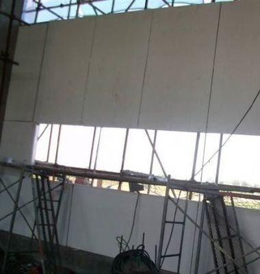 河北制藥廠泄爆墻與防爆墻 價格合理與完善售后服務(wù)體系的專業(yè)保障